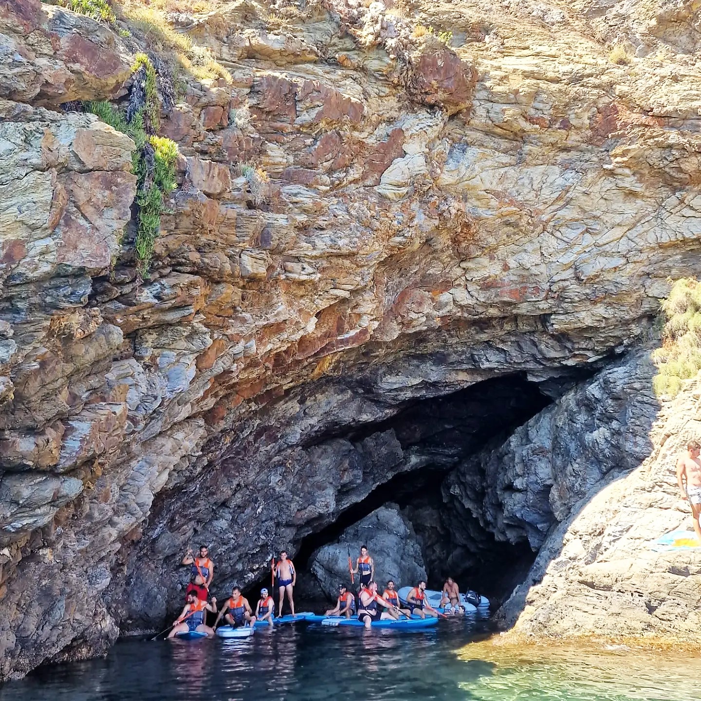 bleu loisirs - evg - evjf- team building - s&eacute;minaires - stand up paddle - balade en mer - pyr&eacute;n&eacute;es orientales - paulilles - bleu loisirs