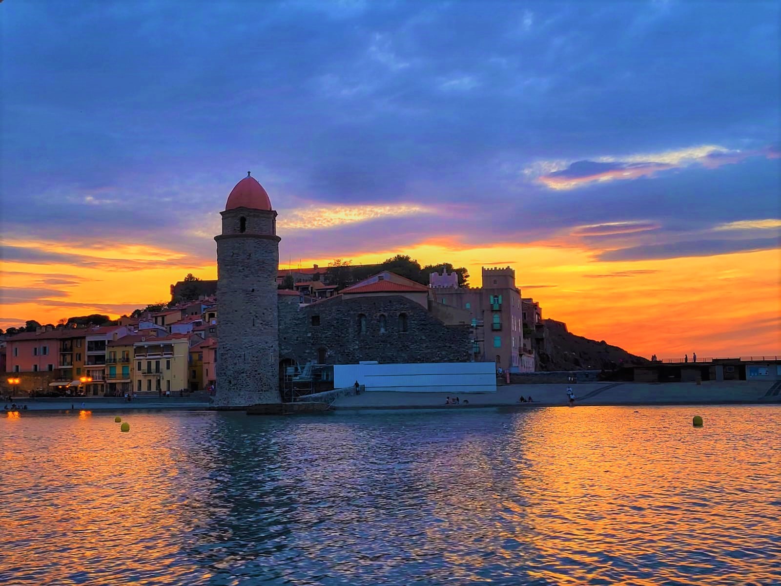 bateau coucher de soleil - clocher de collioure - sortie en mer -  balade en bateau - sunset
