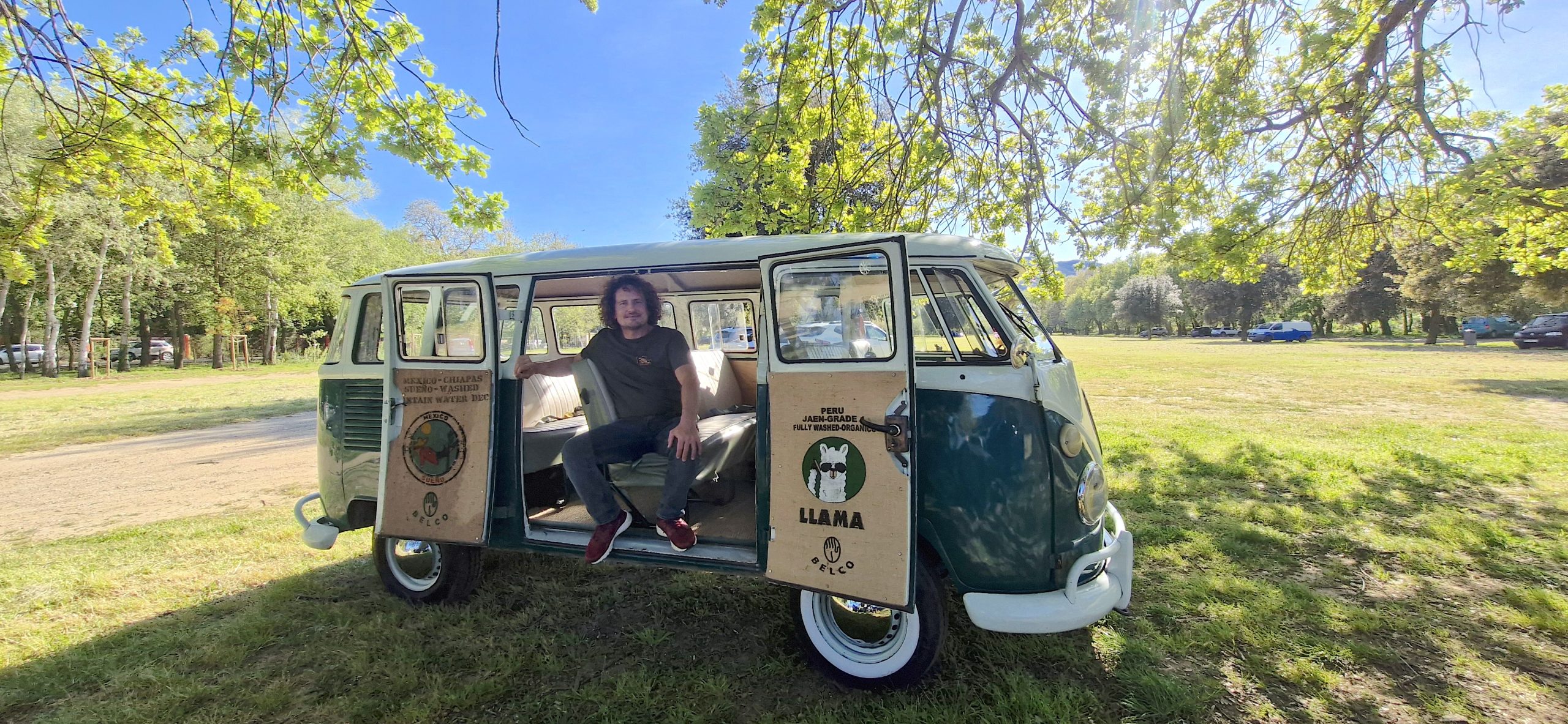 skipper - moniteur - bleu loisirs - bateau - sortie en mer - promenade en mer
